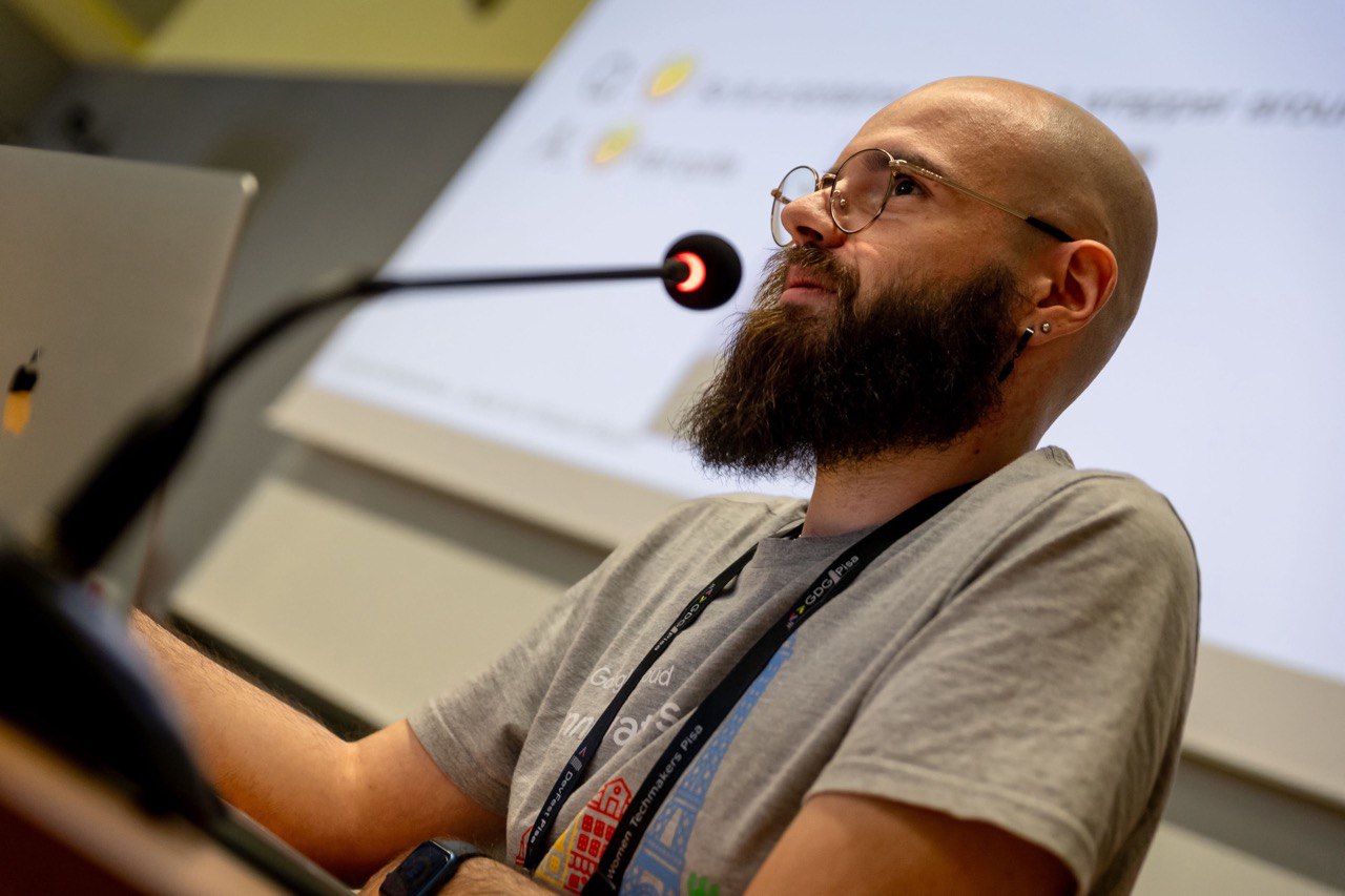 Giovanni Bartolomeo at DevFest Pisa 2024
